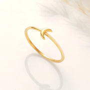 Crescent Ring - Lyphiyes